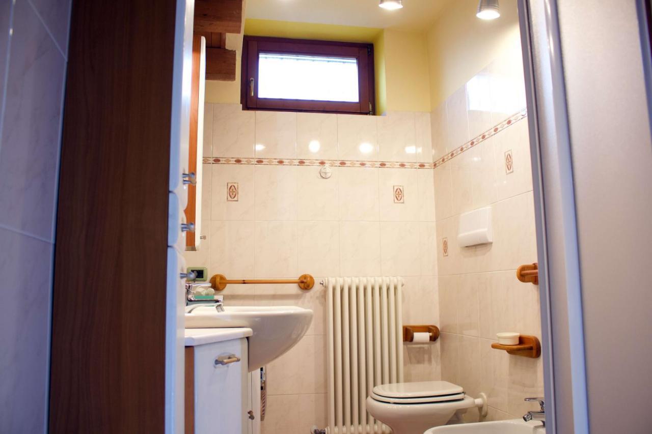 ديرفيو La Casa Sul Sasso In Town Serviced Accommodations المظهر الخارجي الصورة