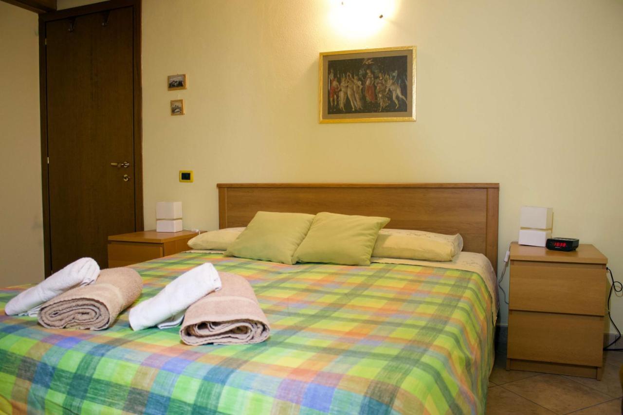 ديرفيو La Casa Sul Sasso In Town Serviced Accommodations المظهر الخارجي الصورة