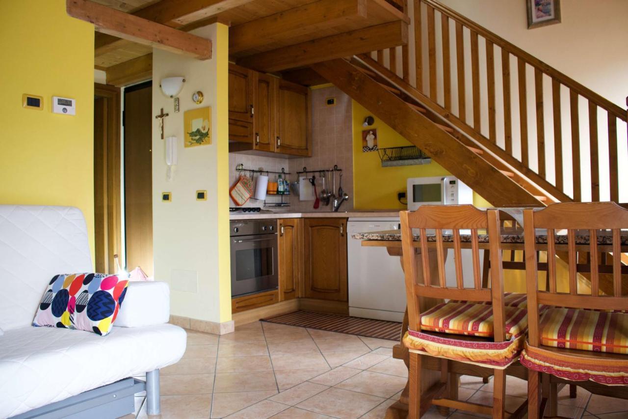 ديرفيو La Casa Sul Sasso In Town Serviced Accommodations المظهر الخارجي الصورة