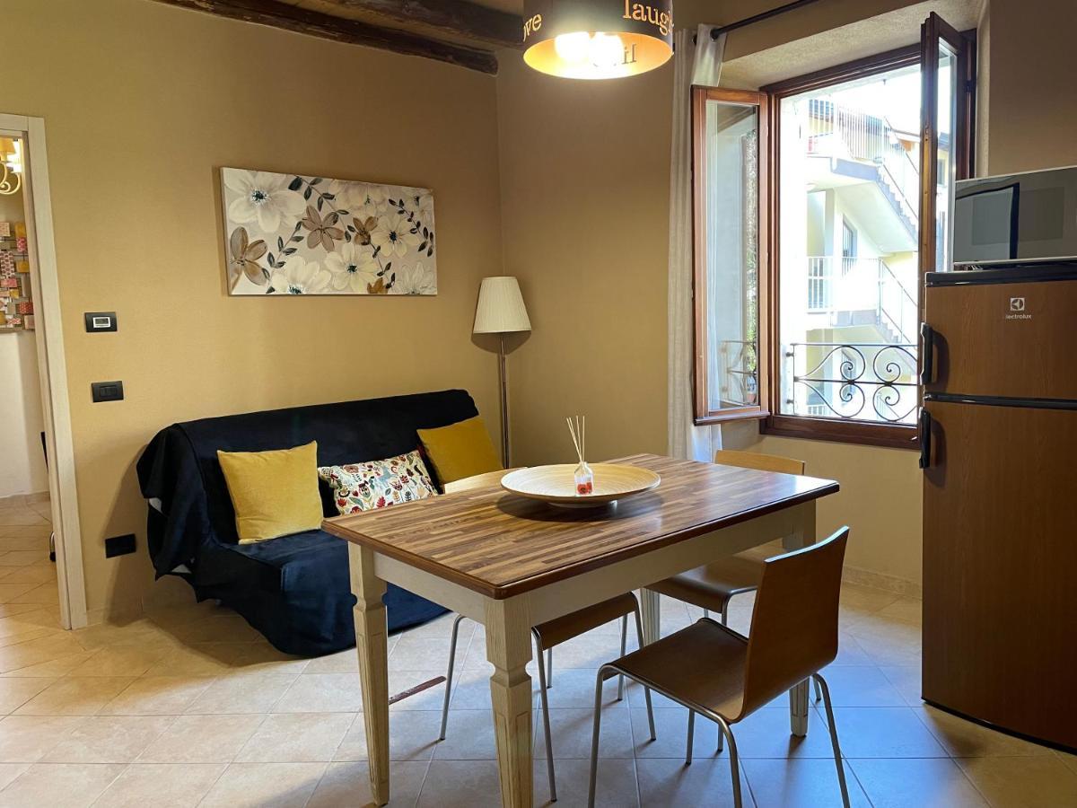 ديرفيو La Casa Sul Sasso In Town Serviced Accommodations المظهر الخارجي الصورة